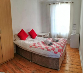 Caledonian Road Private Rooms